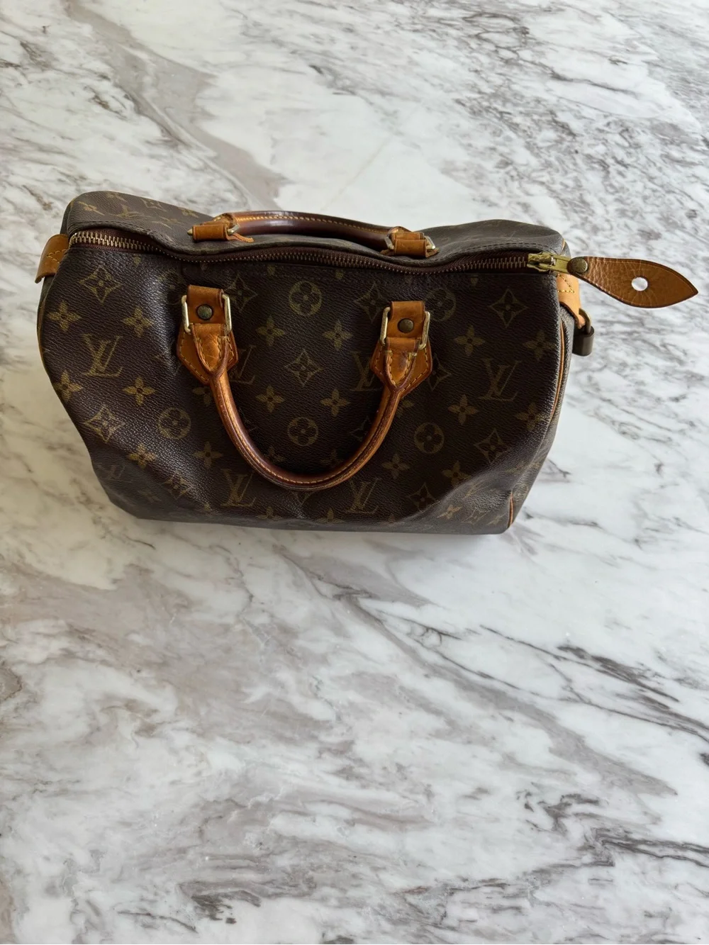 Louis Vuitton Monogram Speedy 30